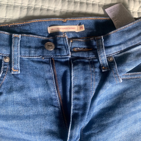 Levi’s mile high skinny jeans - Picture 2 of 3